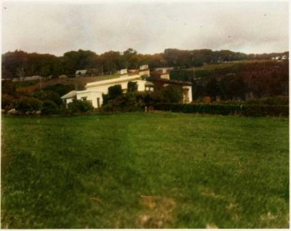 Earlscliffe House around 1930, surrounded by fields